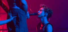 Troye Sivan Gay Singer
